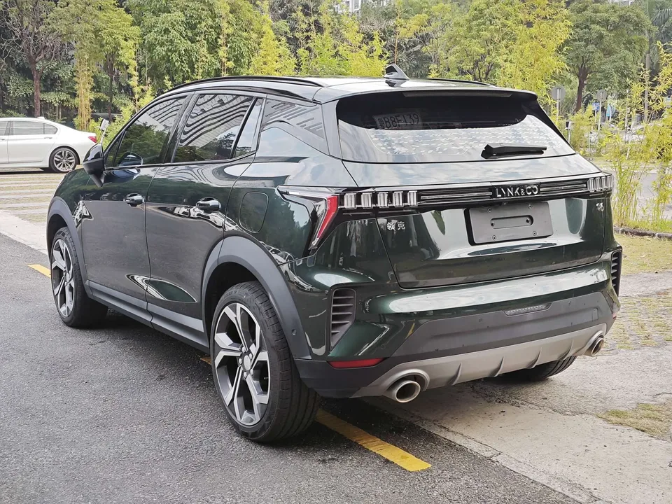 Lynk & Co 06 Lynk & Co 06 2023 Remix 1.5T Hero 2024 — миниатюра 2