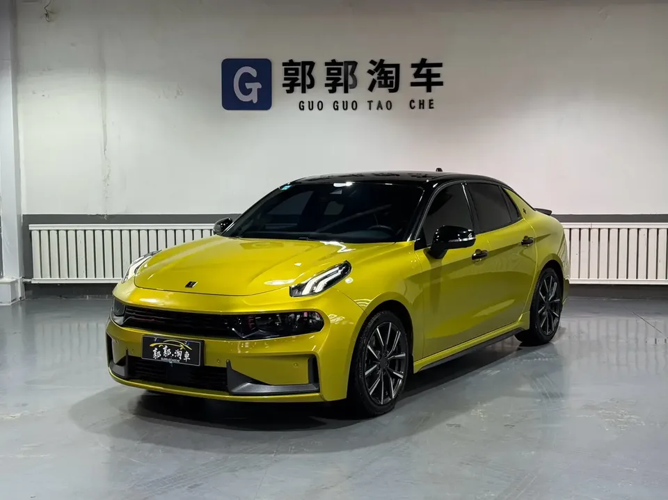 Lynk & Co 03 2022