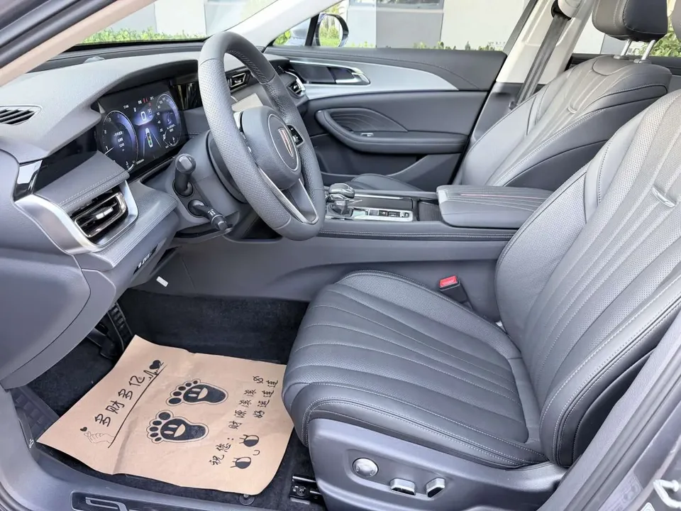 Hongqi H5 Hongqi H5 2023 2.0T Automatic Intelligent Connection Flagship Chang Edition 2023 — миниатюра 5