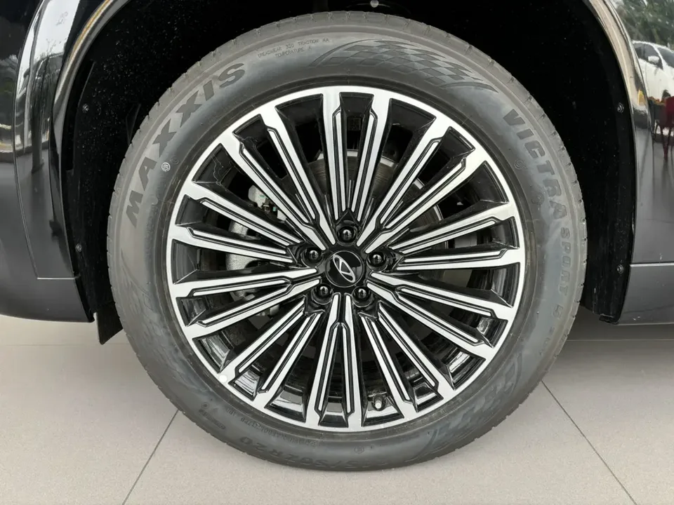 Chery Tiggo 9 C-DM Tiggo 9 C-DM 2025 106km Super Edition LiFePO4 2026 — миниатюра 2