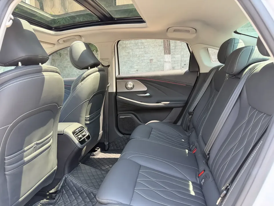 Chery Arrizo 8 1.6TGDI DCT 2023 — миниатюра 5