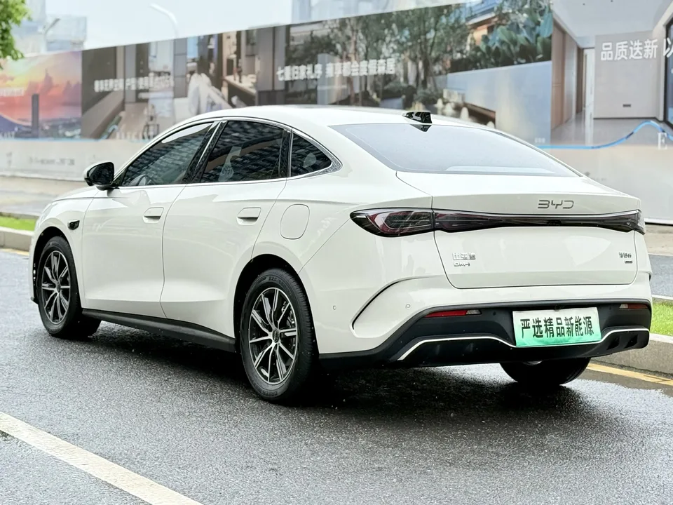 BYD Seal 06DM Intelligent Driving Edition DM-i 80KM Premium Edition 2025 — миниатюра 2