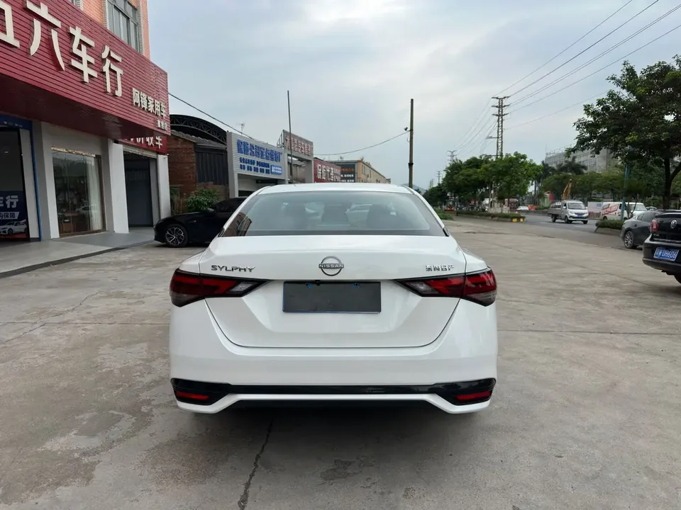 Nissan Sylphy 1.6L CVT Enjoy Edition 2024 — миниатюра 2