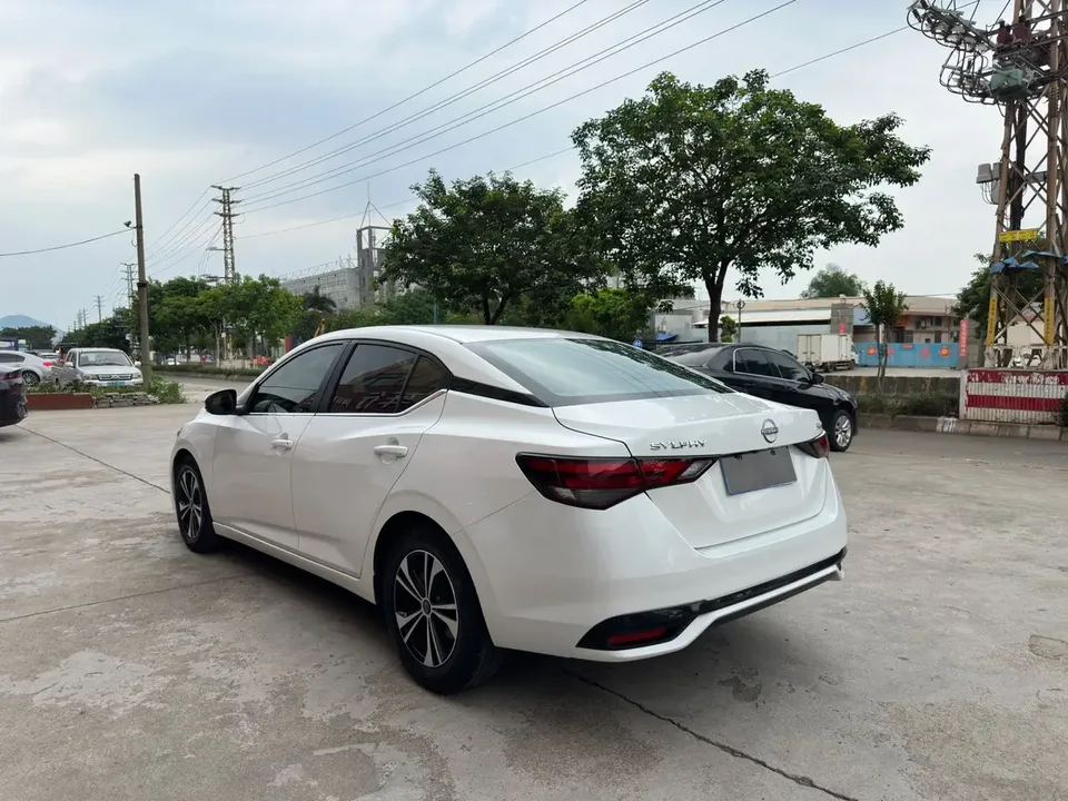 Nissan Sylphy 1.6L CVT Enjoy Edition 2024 — миниатюра 4