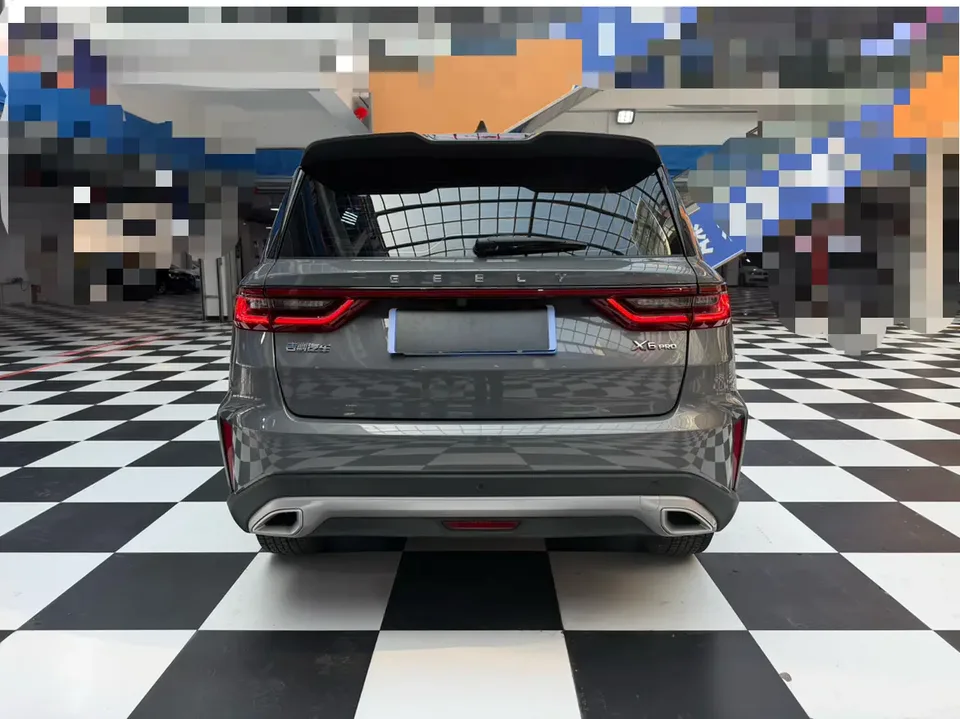 Geely Vision X6 PRO 1.4T Automatic Premium Edition 2022 — миниатюра 2