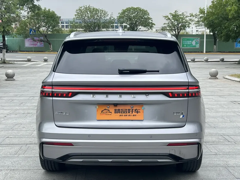 Geely Monjaro Xingyue L 2024 Hybrid 1.5T Tiangong Edition 2024 — миниатюра 2