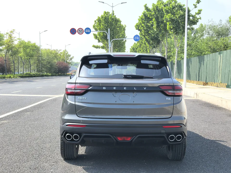 Geely Coolray SX11 Binyue 2021 240T DCT Platinum Edition 2022 — thumbnail 2