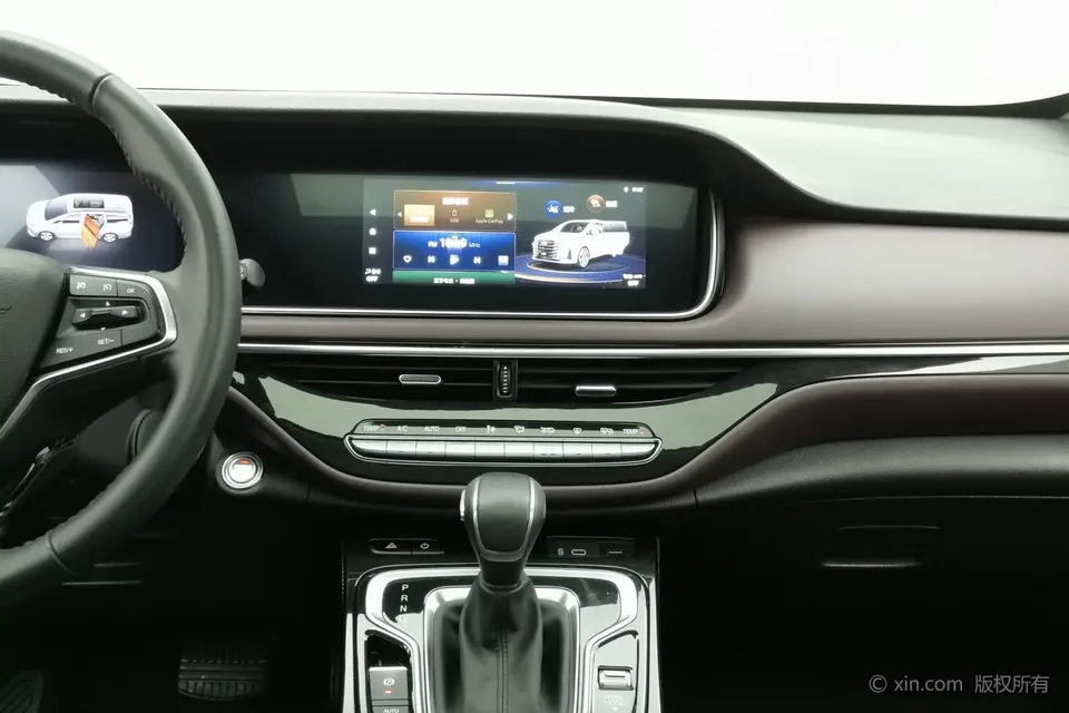 GAC Trumpchi M6 Trumpchi M6 2023 PRO 270T WDCT Luxury Edition 2025 — миниатюра 2