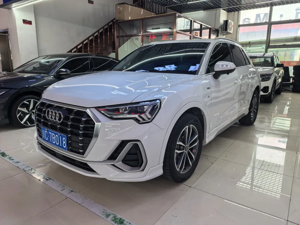 Audi Q3 2022