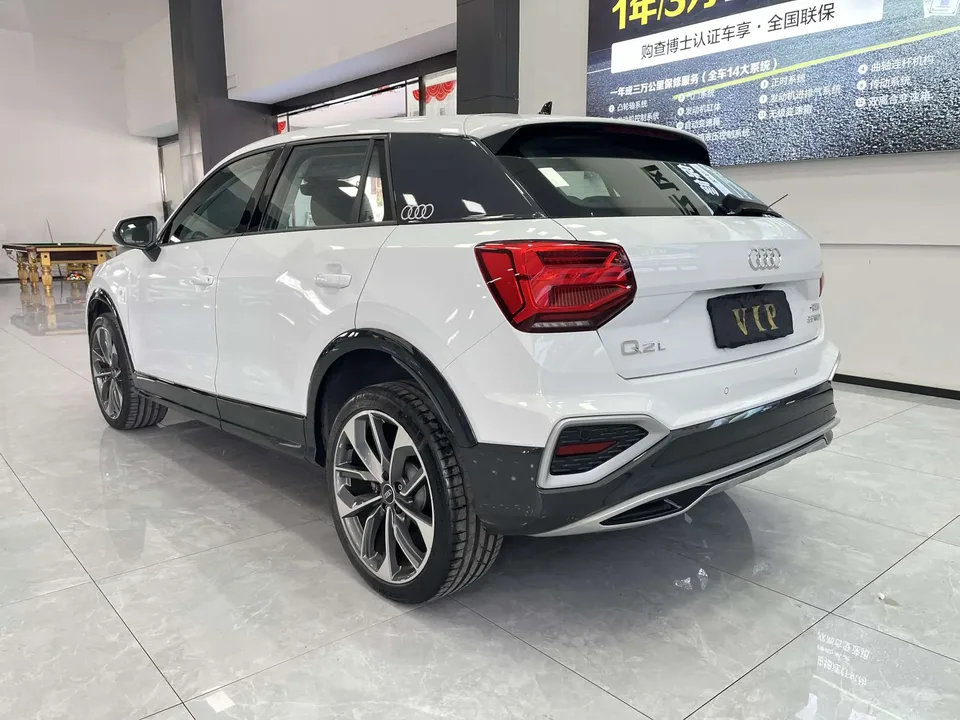 Audi Q2L Audi Q2L 2022 35 TFSI luxury and elegant model 2024 — миниатюра 2