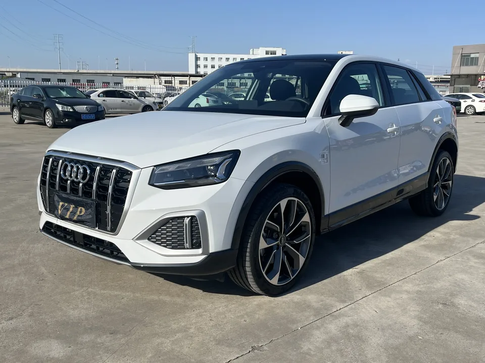 Audi Q2L Audi Q2L 2022 35 TFSI luxury and elegant model 2024 — миниатюра 3