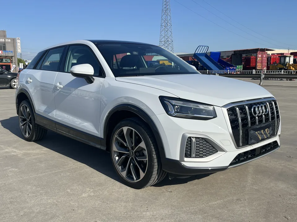 Audi Q2L Audi Q2L 2022 35 TFSI luxury and elegant model 2024 — миниатюра 4