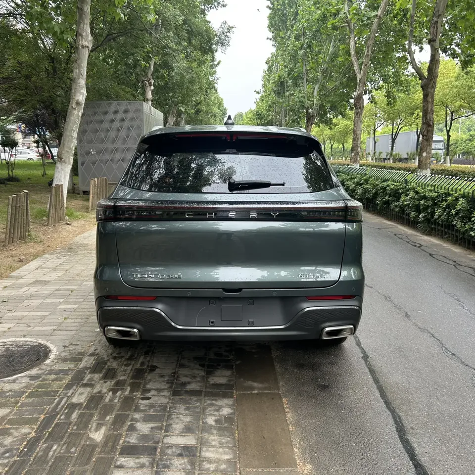Chery Tiggo 8 PLUS Tiggo 8 PLUS 2025 Kunpeng 290TGDI DCT Premium 5-seater 2024 — миниатюра 2