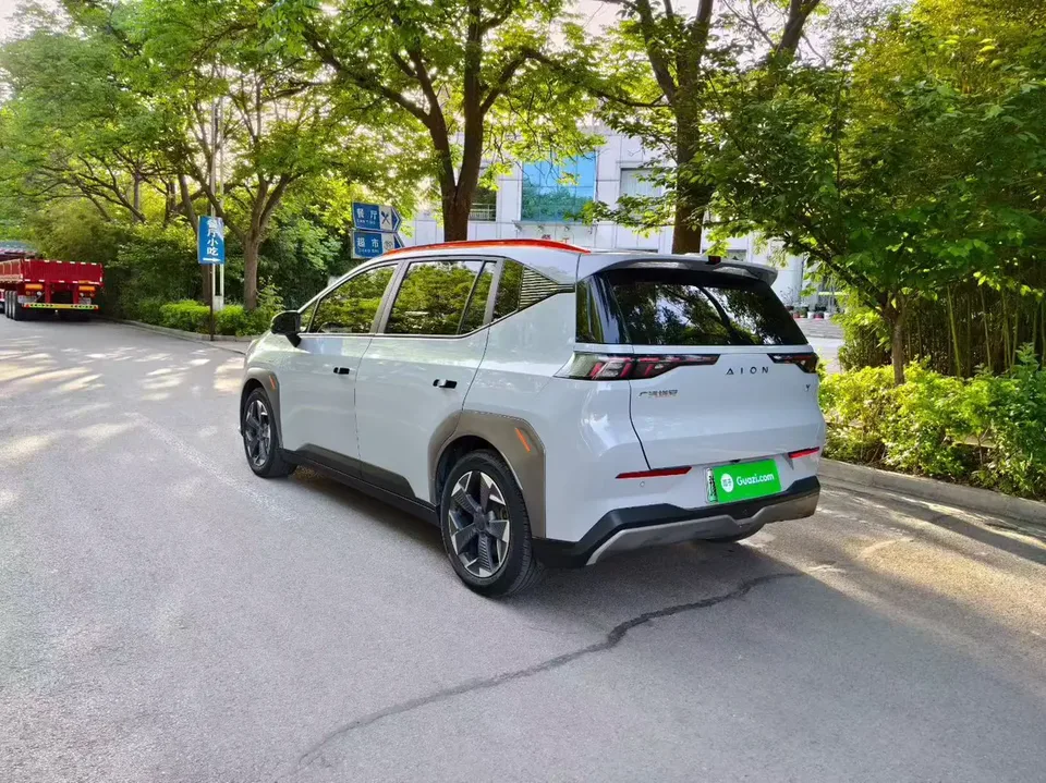 AION Y PLUS 70 Smart Edition 2023 — миниатюра 4