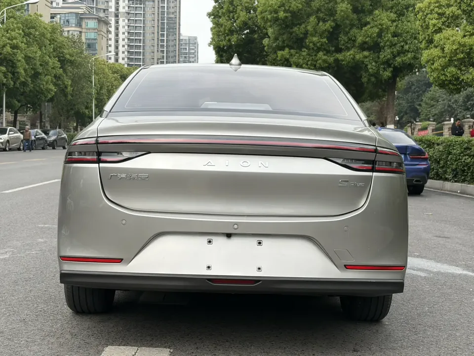 AION S S 2025 AION S 2025 Plus Comfort Edition 53.2kWh 2025 — thumbnail 2