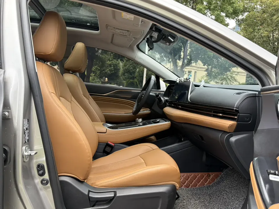 AION S S 2025 AION S 2025 Plus Comfort Edition 53.2kWh 2025 — thumbnail 4