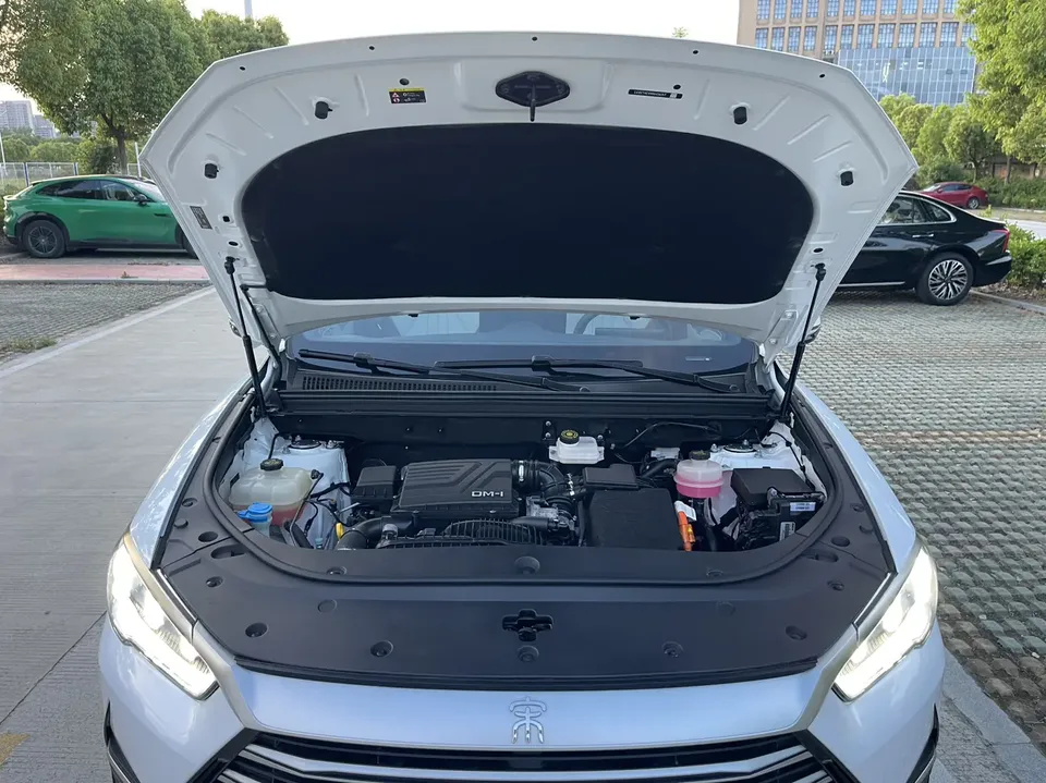 BYD Song Pro DM Song Pro DM 2022 Song Pro DM 2022 DM-i 51km Premium Edition 2022 — thumbnail 3