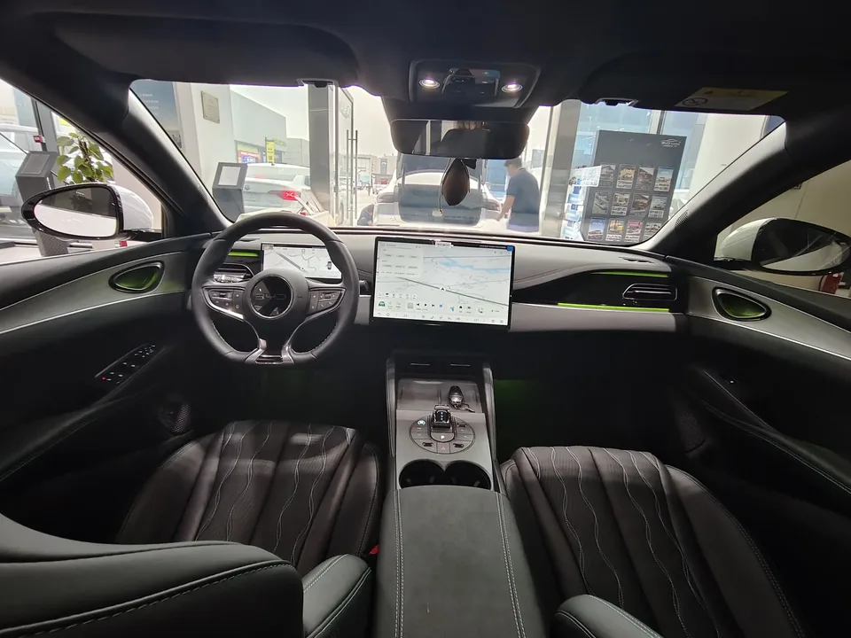 BYD Seal 06DM DM-i 120KM Premium Edition 2025 — миниатюра 3