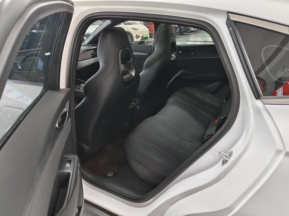 BYD Seal 06DM Intelligent Driving Edition DM-i 80KM Premium Edition 2025 — миниатюра 3