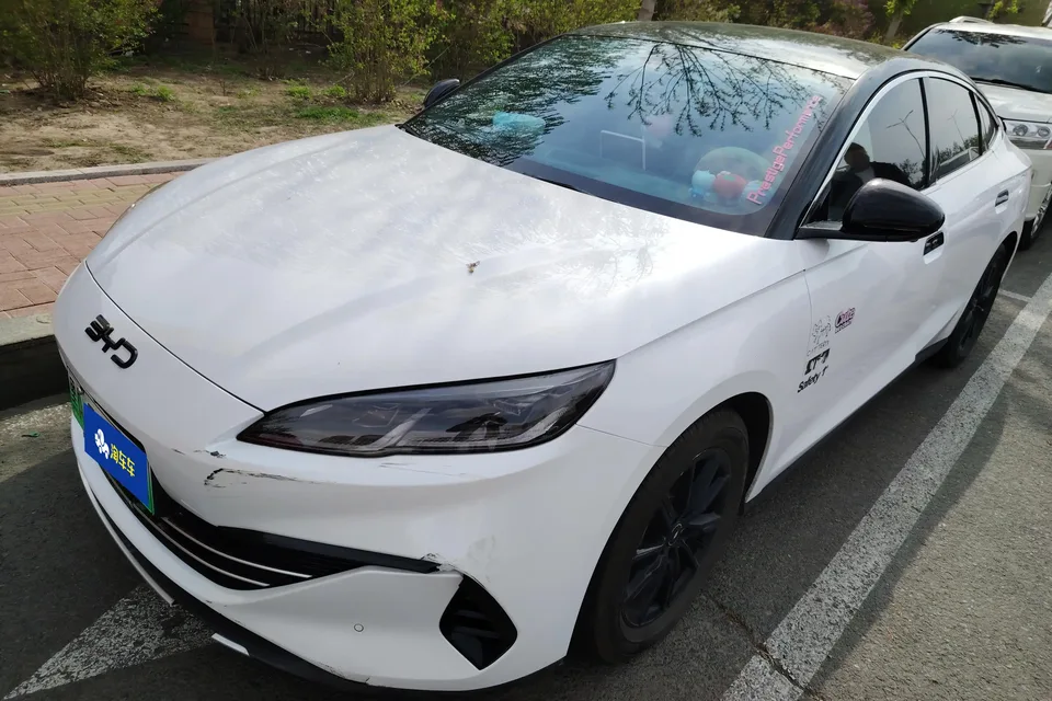 BYD Seal 06DM DM-i 80KM Luxury 2025 — фото 1, купить с доставкой в Москву