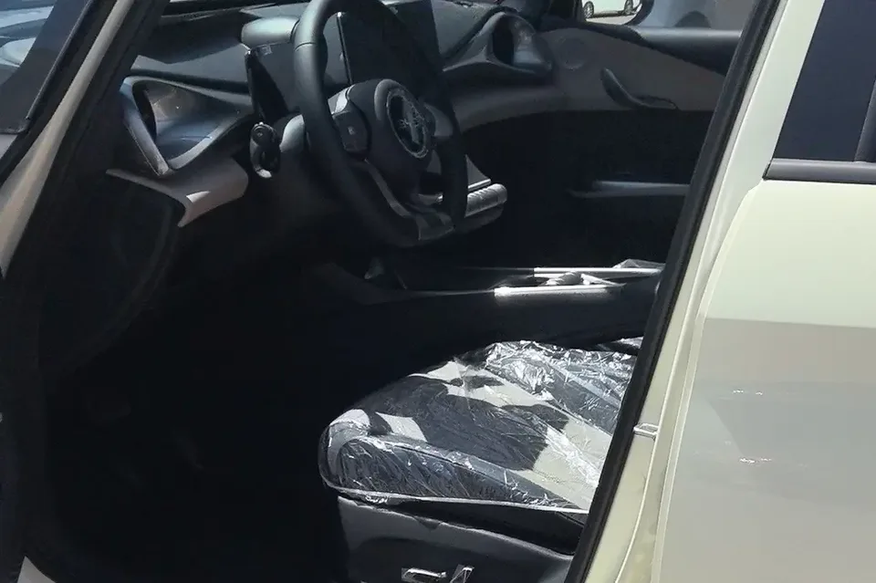 BYD Dolphin dolphin 2025 420KM Free Edition 2026 — thumbnail 3