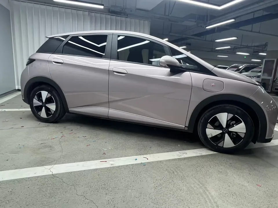 BYD Dolphin Dolphin 2023 Dolphin 2023 Fashion Edition 2023 — thumbnail 2