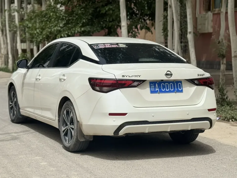 Nissan Sylphy Sylphy 2022 1.6L XL CVT Enjoy Edition 2022 — thumbnail 4