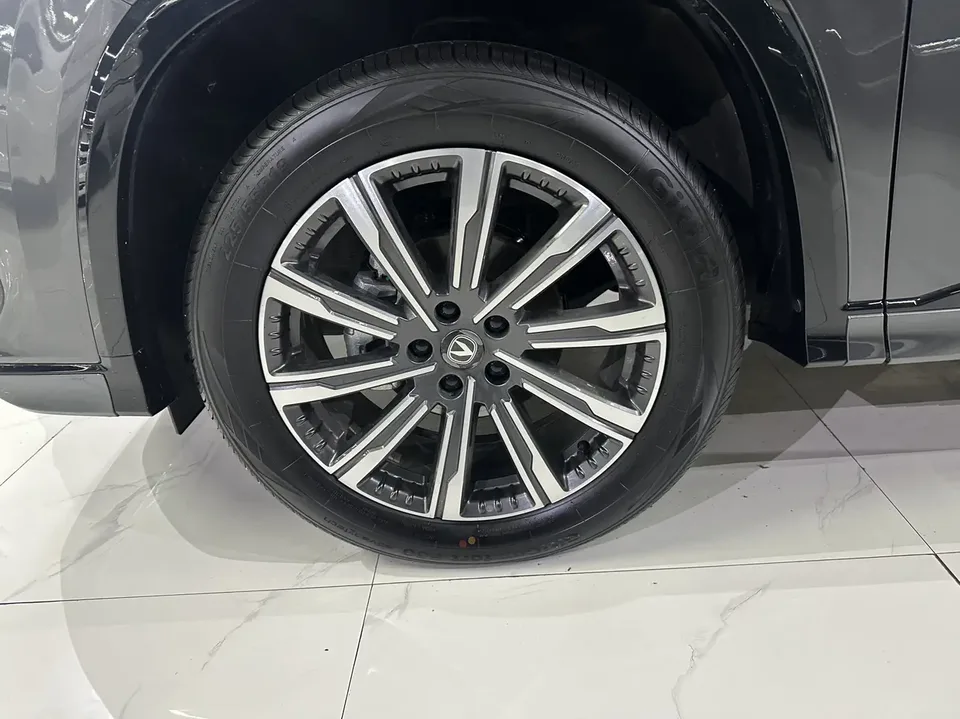 Changan CS75PLUS Changan CS75 PLUS 2026 Third Generation Smart Champion Edition 1.5T New Blue Whale Intelligent Navigation Model 2026 — миниатюра 5