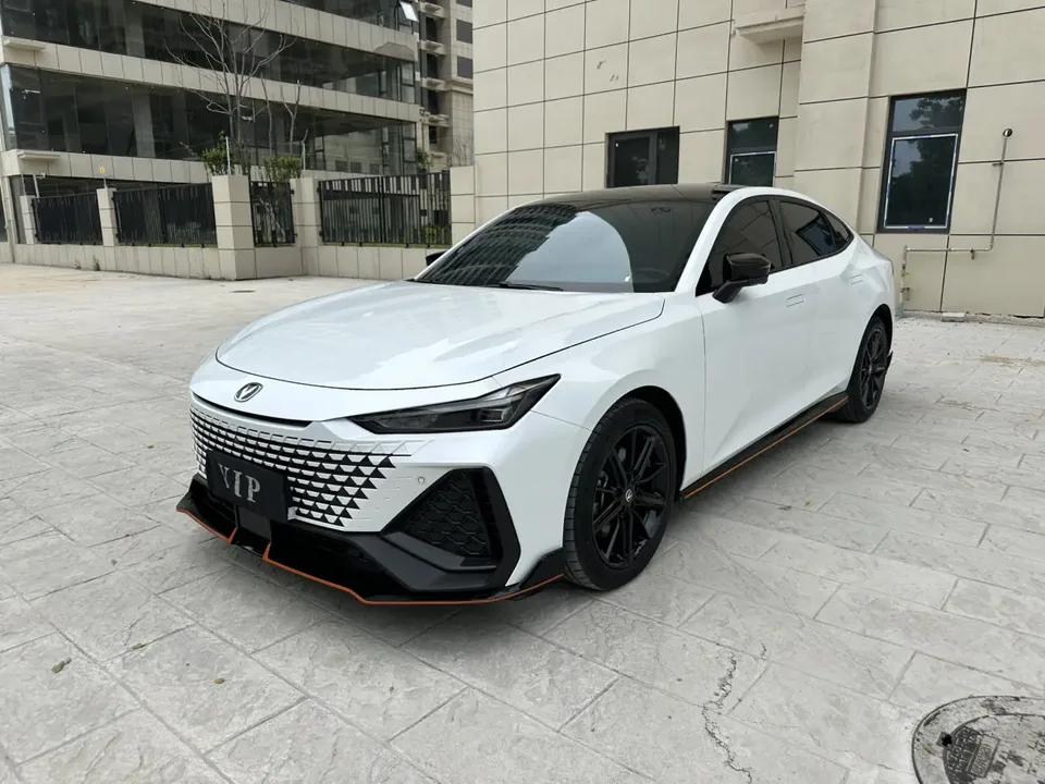 Changan UNI-V 2024