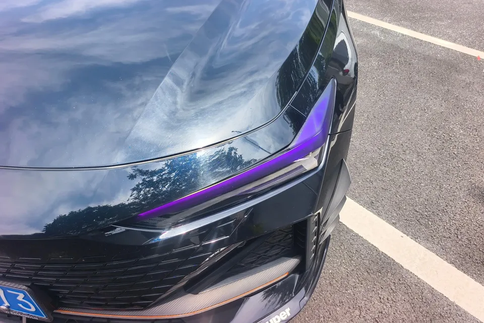 Changan UNI-V 1.5T Sports Edition 2023 — миниатюра 2