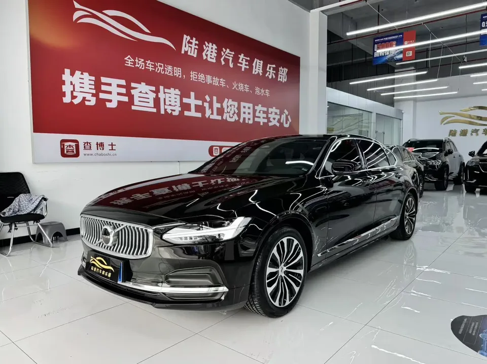 Volvo S90 2024