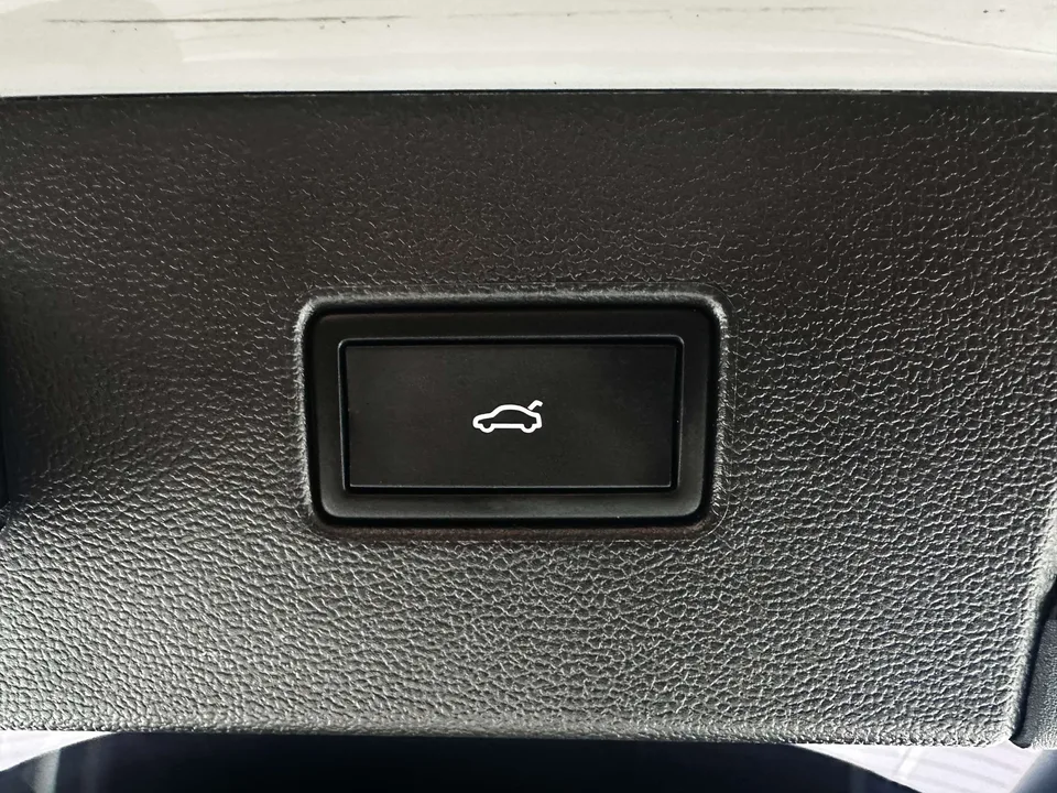 Volkswagen Tayron 280TSI 2WD Luxury Smart Edition 2022 — миниатюра 2