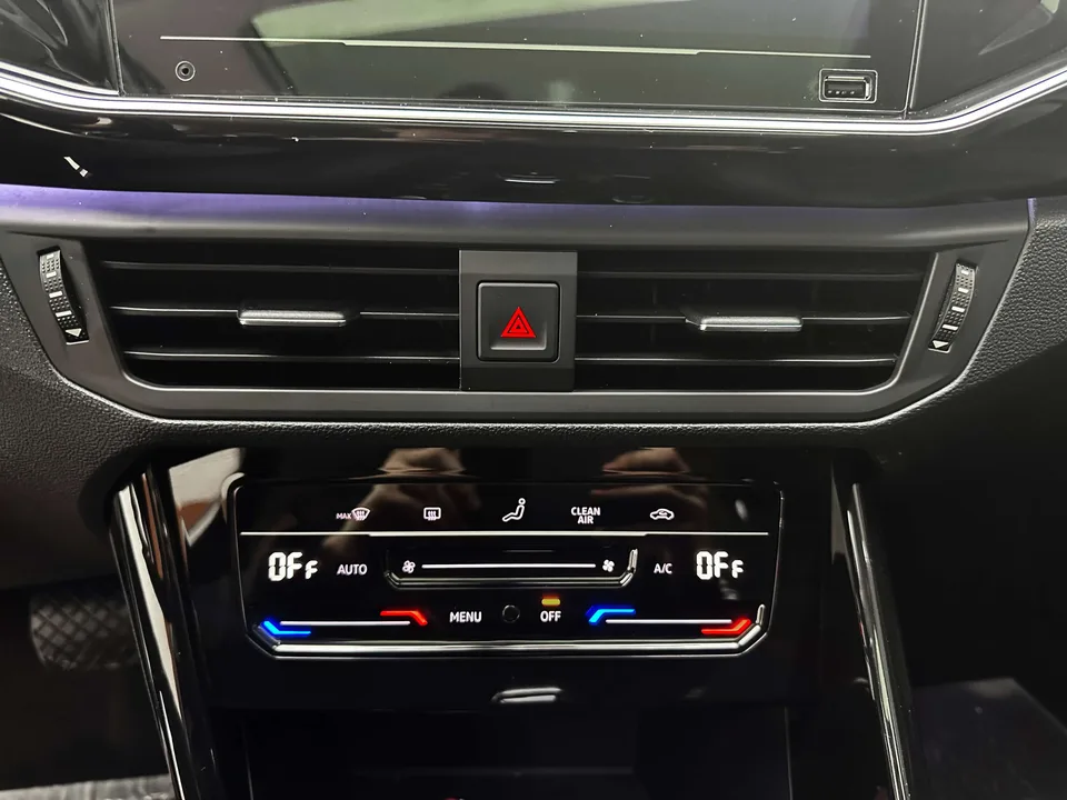Volkswagen Tayron 280TSI 2WD Luxury Smart Edition 2022 — миниатюра 3