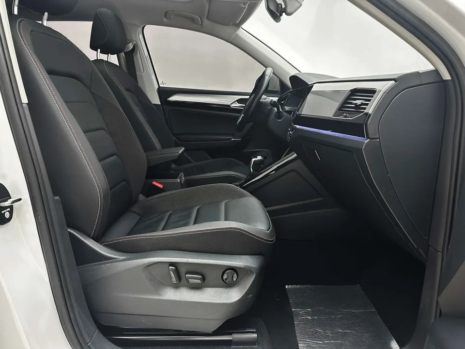 Volkswagen Tayron 280TSI 2WD Luxury Smart Edition 2022 — миниатюра 5