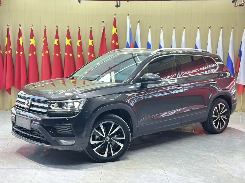 Volkswagen Tharu 2021 Tuyue 280TSI 2WD Luxury Edition PLUS 2022 — фото 1, купить с доставкой в Москву