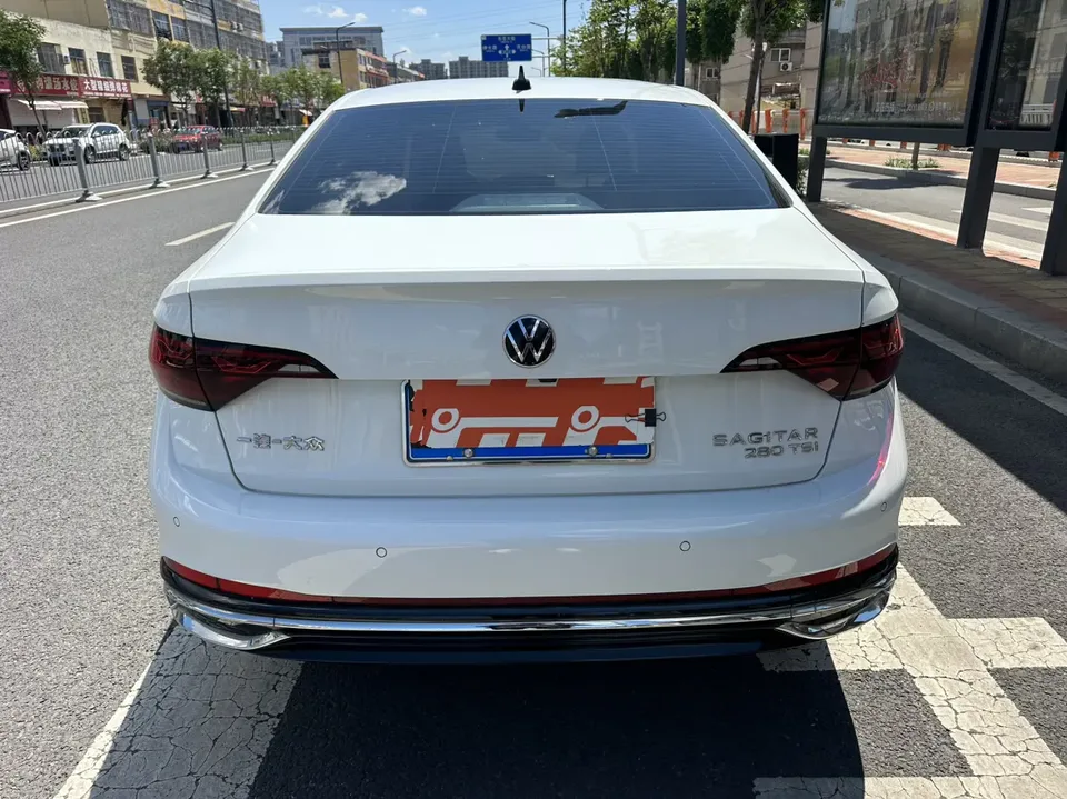 Volkswagen Sagitar Sagitar 2023 2023 Sagitar 280TSI DSG Beyond Edition Plus 2022 — thumbnail 2