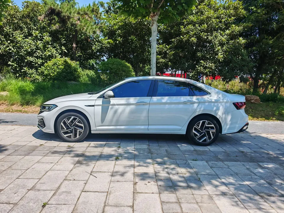 Volkswagen Sagitar Sagitar 2023 2023 Sagitar 280TSI DSG Beyond Edition Lite 2023 — миниатюра 4