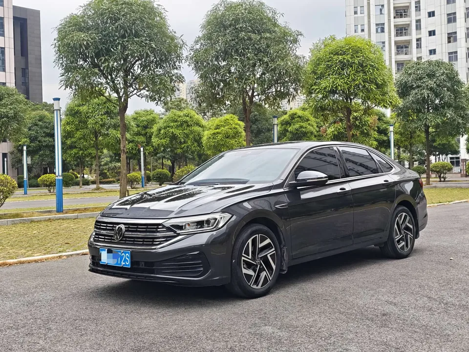 Volkswagen Sagitar 2023