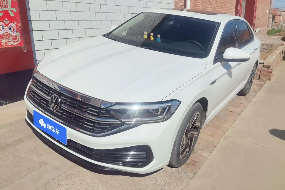 Volkswagen Sagitar 2024