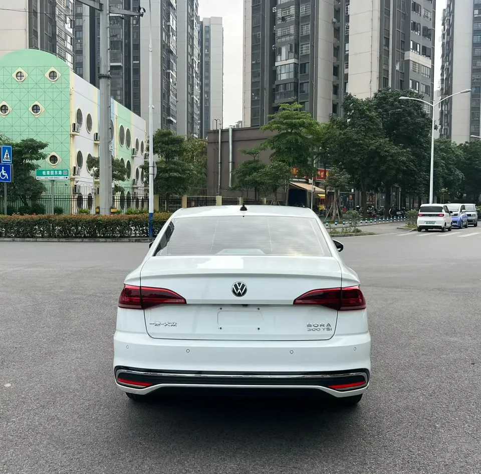 Volkswagen Bora 2023