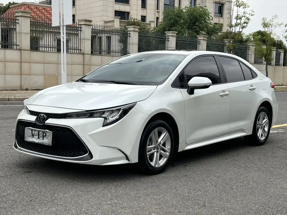 Toyota Levin Lei Ling 2022 2022 Lelink 185T CVT Luxury Edition 2023 — photo 1, buy with delivery to Moscow