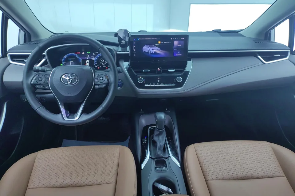 Toyota Corolla smart electric hybrid dual-engine 1.8L E-CVT flagship version 2024 — миниатюра 5