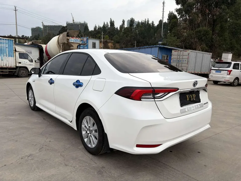 Toyota Corolla Corolla 2022 Corolla Hybrid 1.8L E-CVT Pioneer Edition 2022 — thumbnail 2