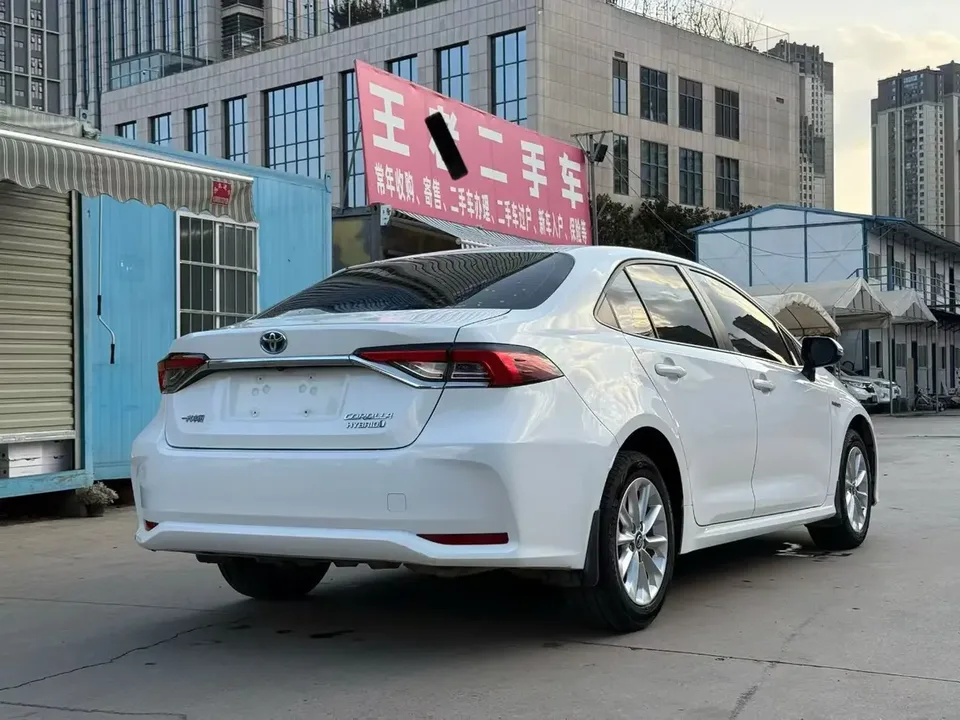 Toyota Corolla Corolla 2021 2021 Corolla Hybrid 1.8L E-CVT Elite Edition 2022 — thumbnail 2