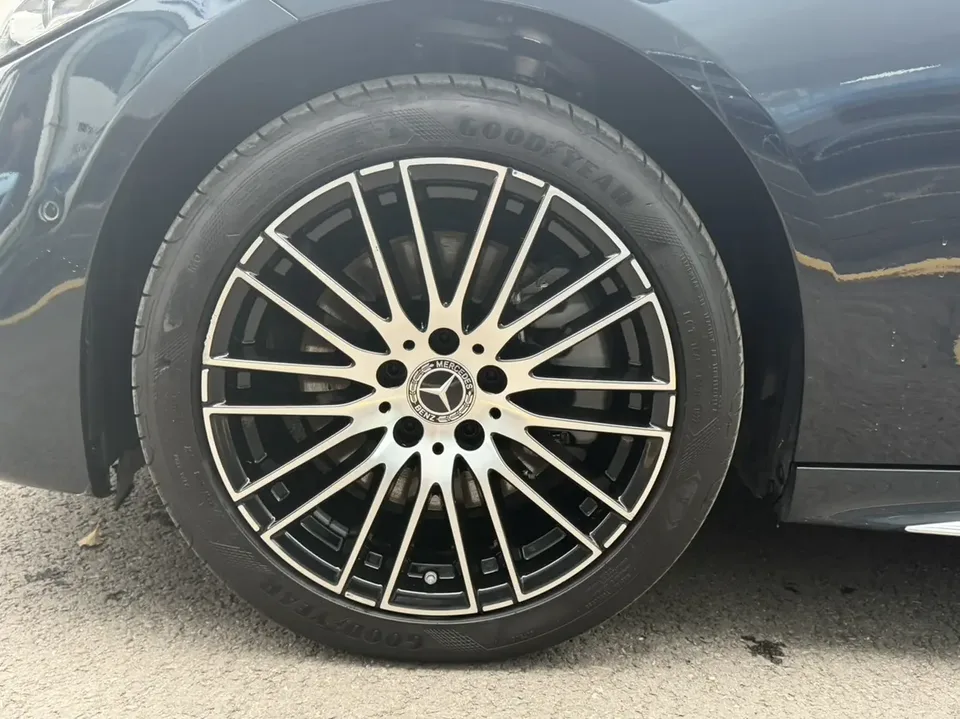 Mercedes-Benz C-Class Mercedes Benz C Class 2022 facelift C 260 L sports version 2022 — thumbnail 3