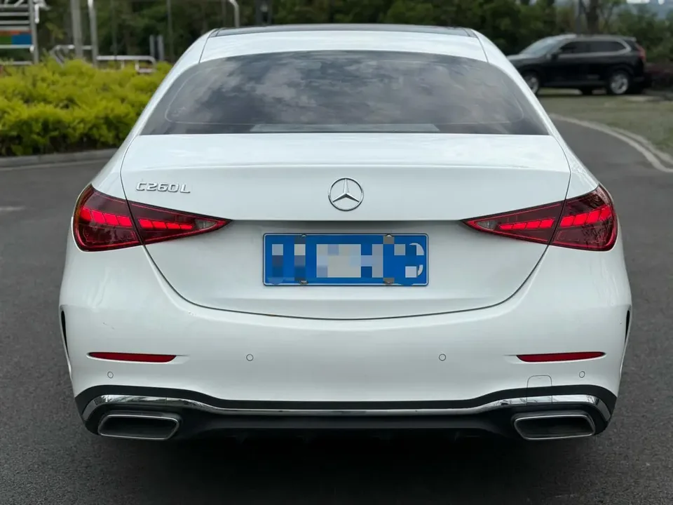 Mercedes-Benz C-Class Mercedes Benz C Class 2023 Second facelift C 260 L sports version 2023 — thumbnail 2