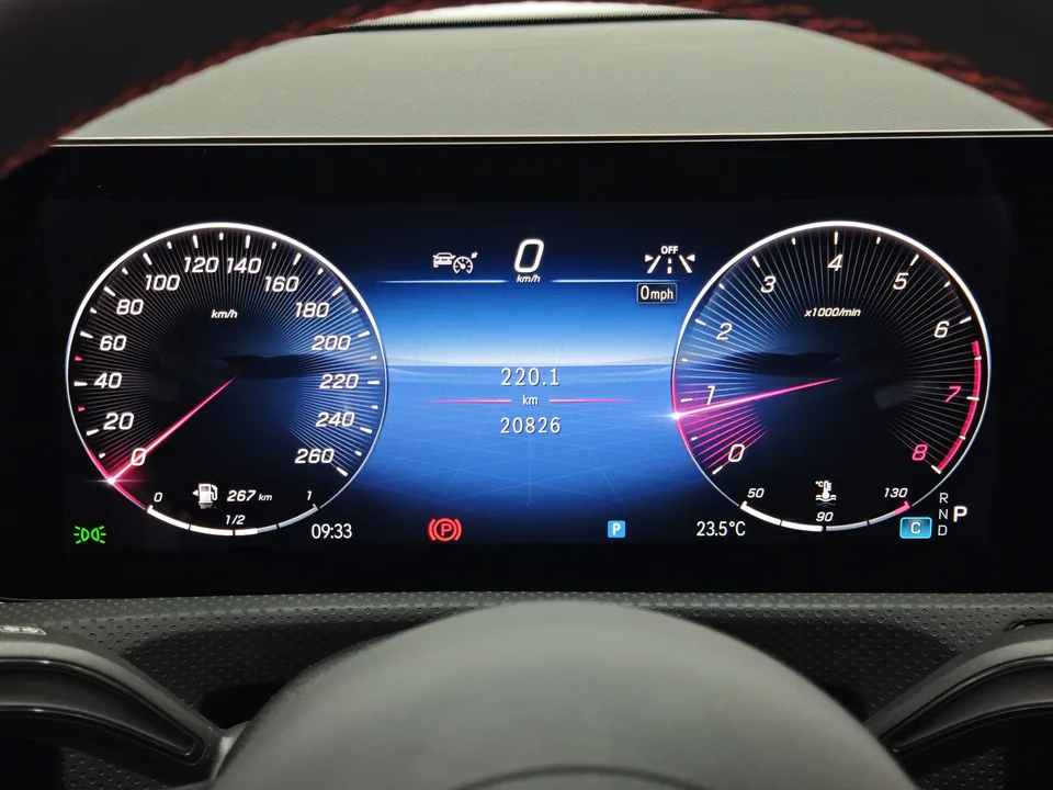 Mercedes-Benz Klasa A Mercedes Benz A Class 2024 Mercedes-Benz A-Class 2024 A 200 L Fashion Edition 2024 — thumbnail 4