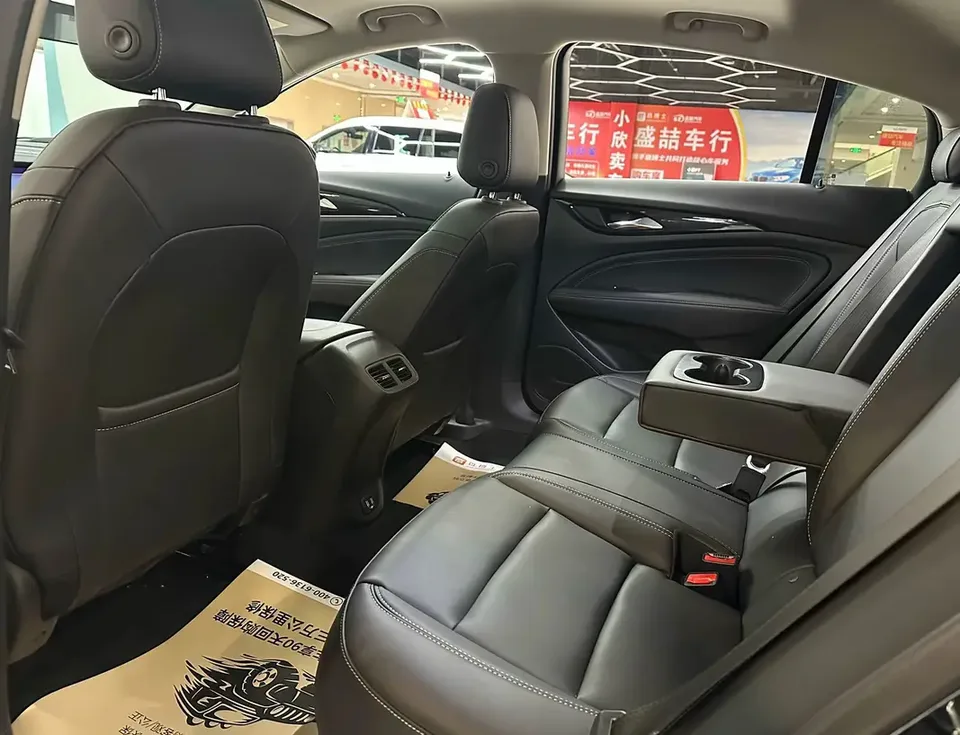 Buick Majesty Regal 2024 25T Super Edition 2023 — миниатюра 3