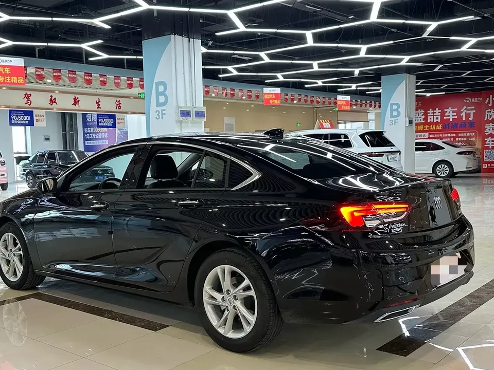 Buick Majesty Regal 2024 25T Super Edition 2023 — миниатюра 4