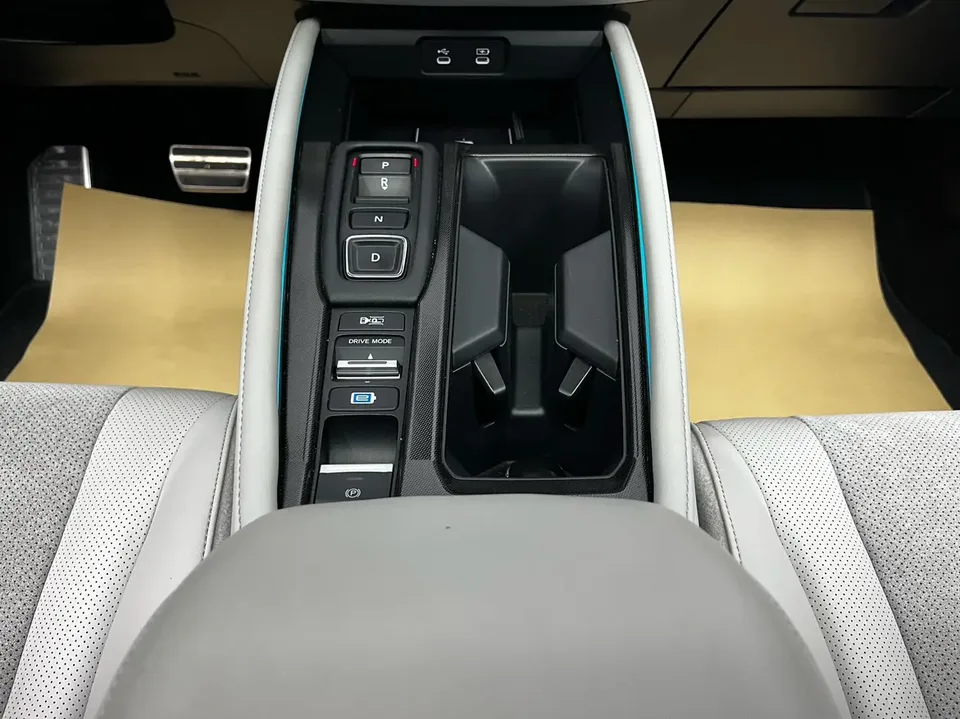 Honda Accord PHEV e:PHEV flagship version 2023 — миниатюра 4
